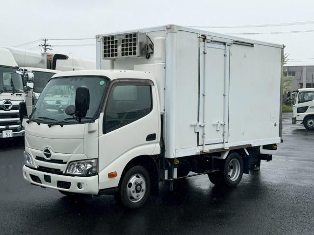 HINO / DUTRO