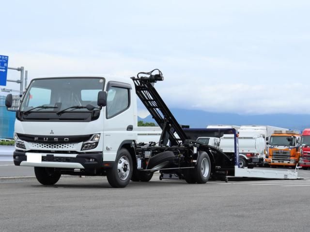 MITSUBISHI / CANTER