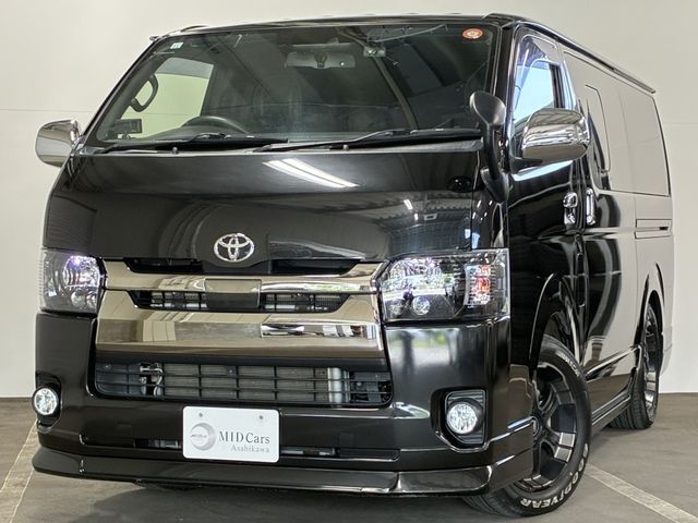 TOYOTA / HIACE van 4WD