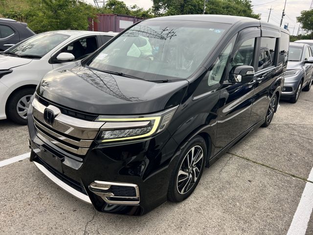 HONDA / STEPWAGON SPADA