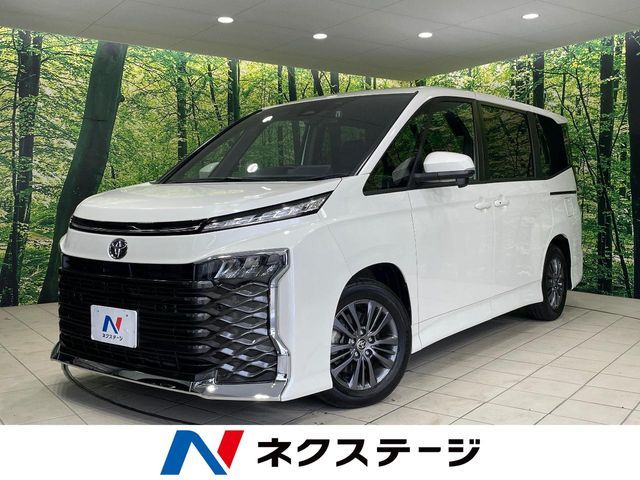 TOYOTA / VOXY