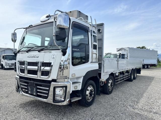 ISUZU / GIGA