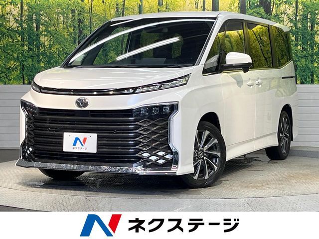 TOYOTA / VOXY