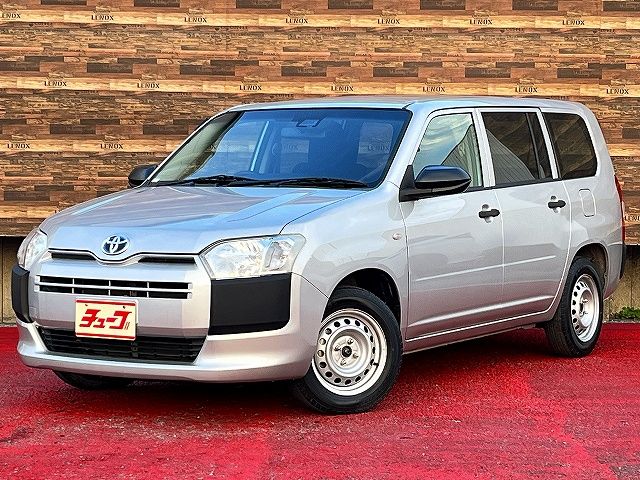 TOYOTA / PROBOX van HYBRID