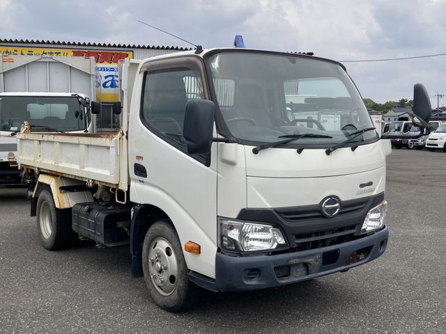 HINO / DUTRO
