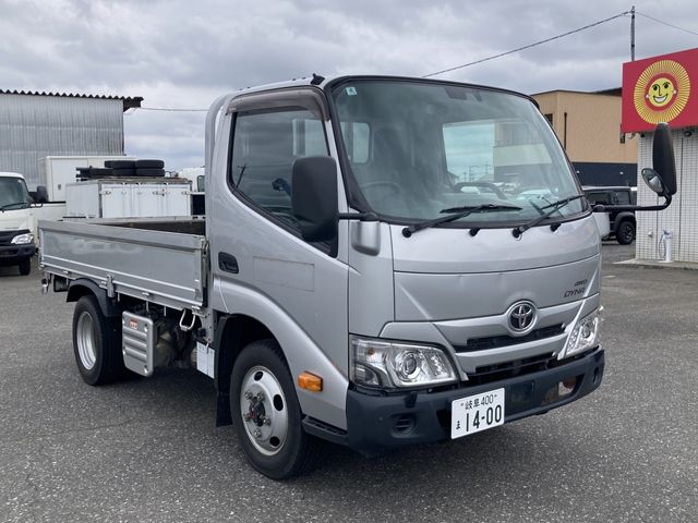 TOYOTA / DYNA