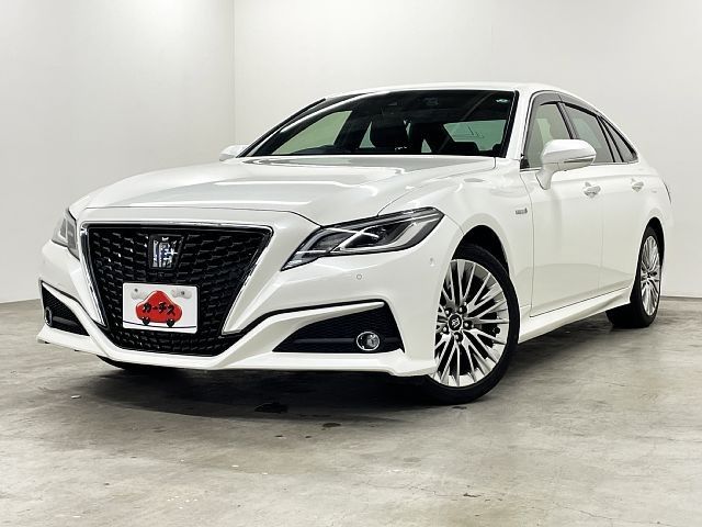 TOYOTA / CROWN sedan hybrid