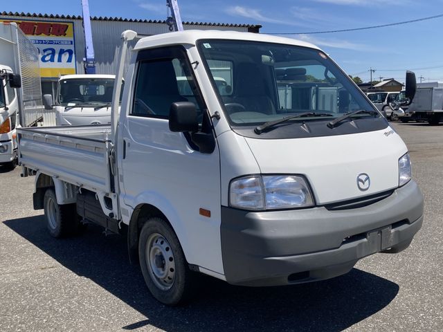 Japanese used car Ref# 1622053 MAZDA / BONGO truck 4WD