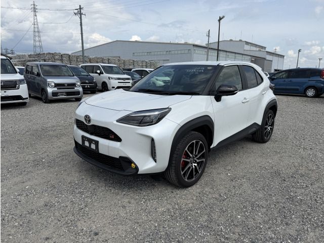 TOYOTA / YARIS CROSS