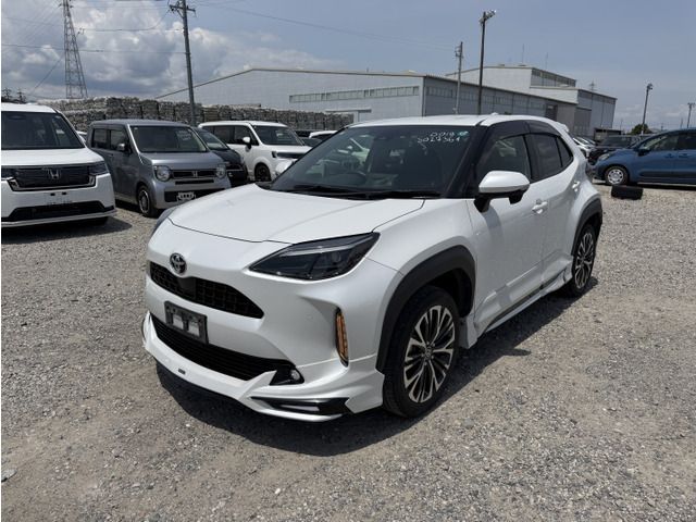 TOYOTA / YARIS CROSS