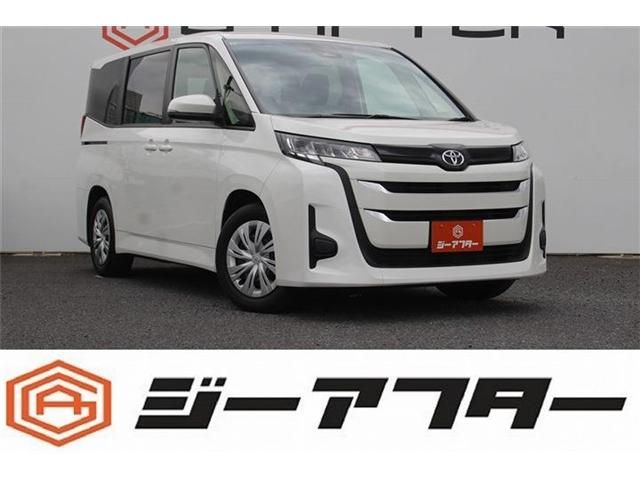 TOYOTA / NOAH