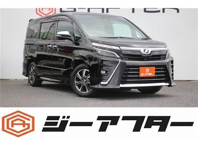 TOYOTA / VOXY
