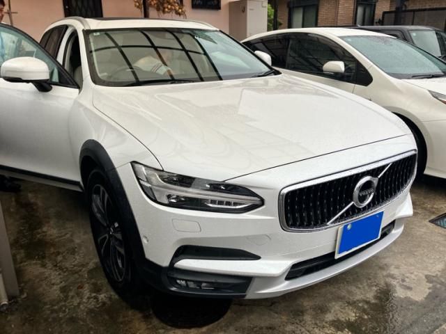 VOLVO / VOLVO V90 CROSS COUNTRY