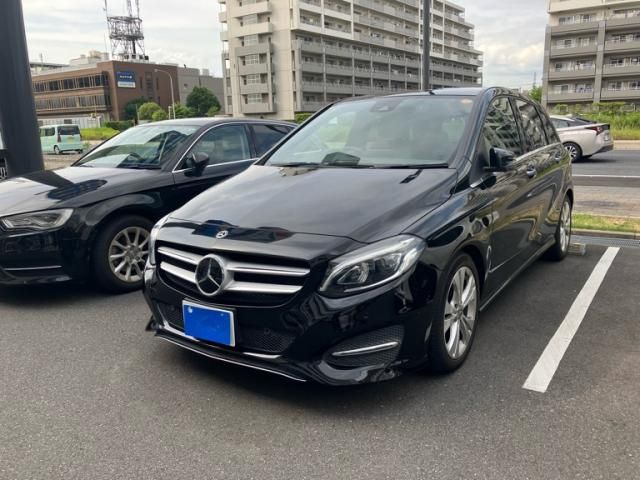 MERCEDES BENZ / MERCEDES BENZ B class
