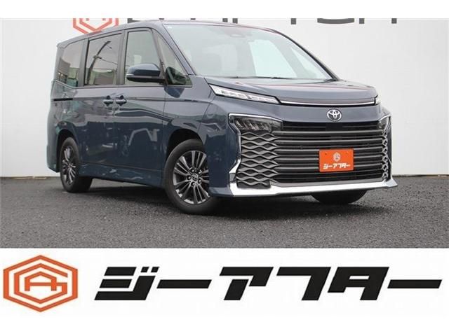 TOYOTA / VOXY
