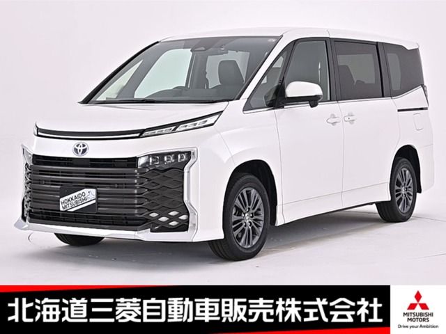 TOYOTA / VOXY HYBRID 4WD