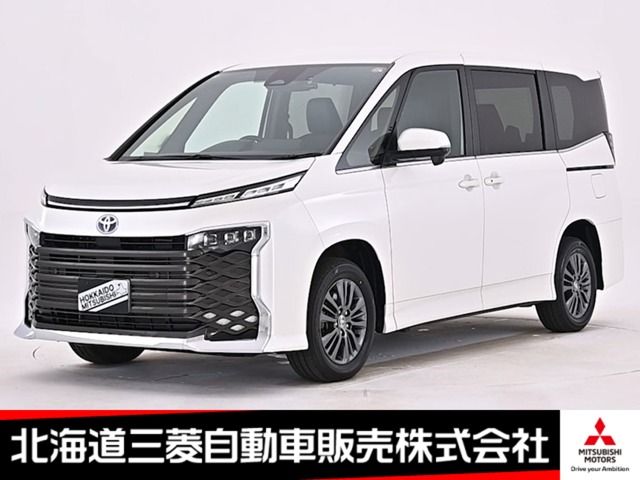 TOYOTA / VOXY HYBRID 4WD