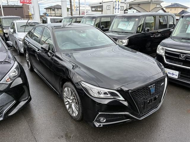 TOYOTA / CROWN sedan hybrid
