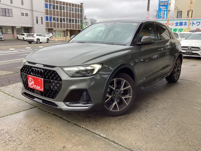 AUDI / AUDI A1 citycarver