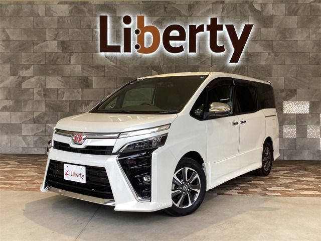 TOYOTA / VOXY