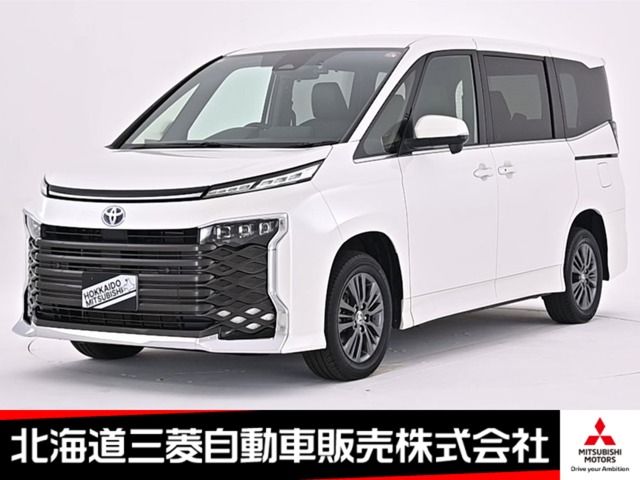 TOYOTA / VOXY HYBRID 4WD
