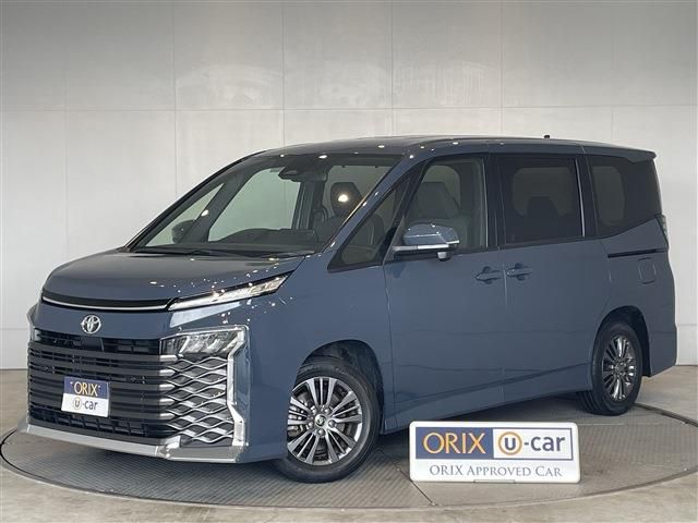 TOYOTA / VOXY