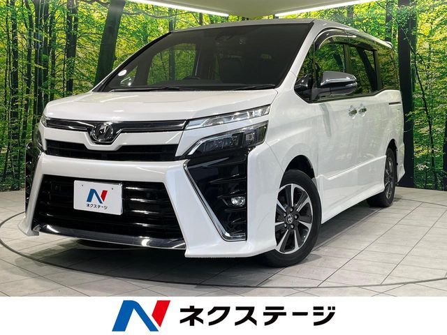 TOYOTA / VOXY