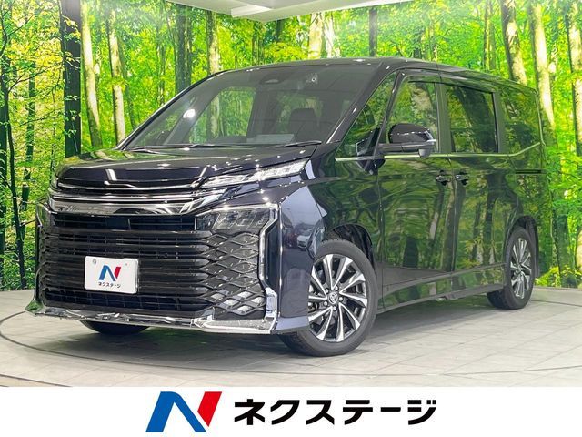 TOYOTA / VOXY