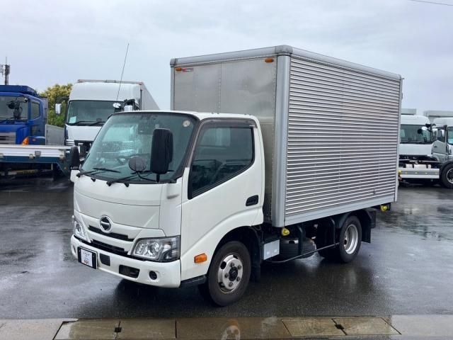 HINO / DUTRO
