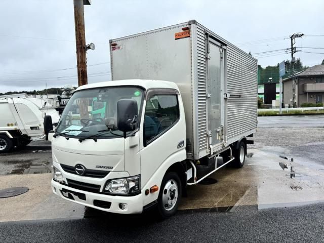 HINO / DUTRO