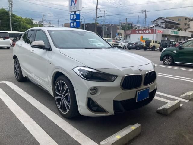 BMW / BMW X2