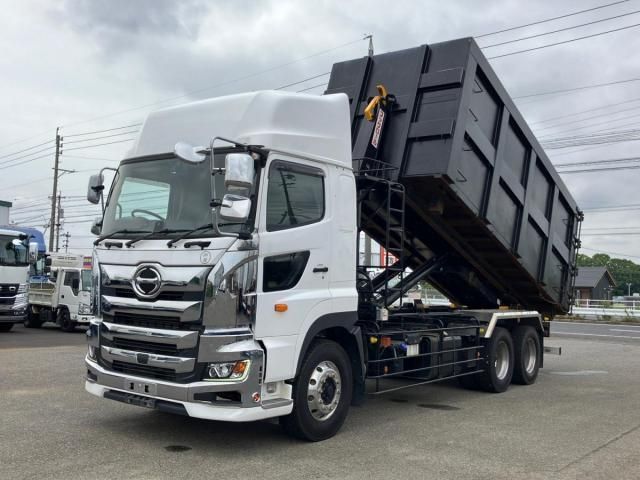 Japanese used car Ref# 1623324 HINO / PROFIA