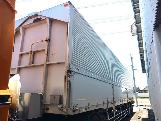 ISUZU / GIGA