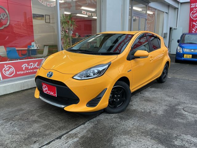 TOYOTA / AQUA