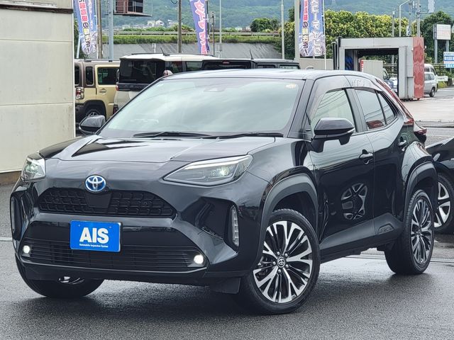 TOYOTA / YARIS CROSS HYBRID