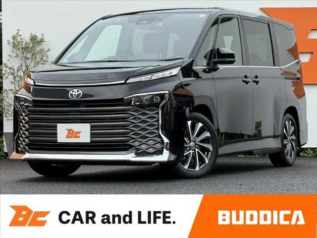 TOYOTA / VOXY