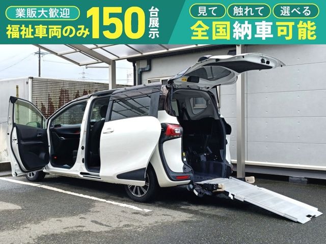 TOYOTA / SIENTA