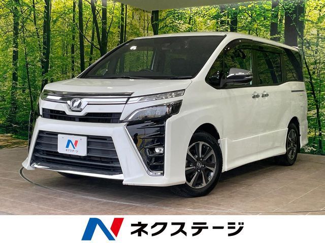 TOYOTA / VOXY