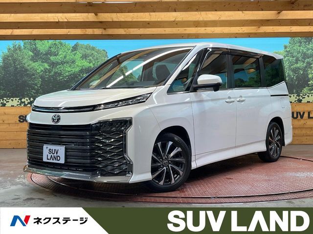 TOYOTA / VOXY
