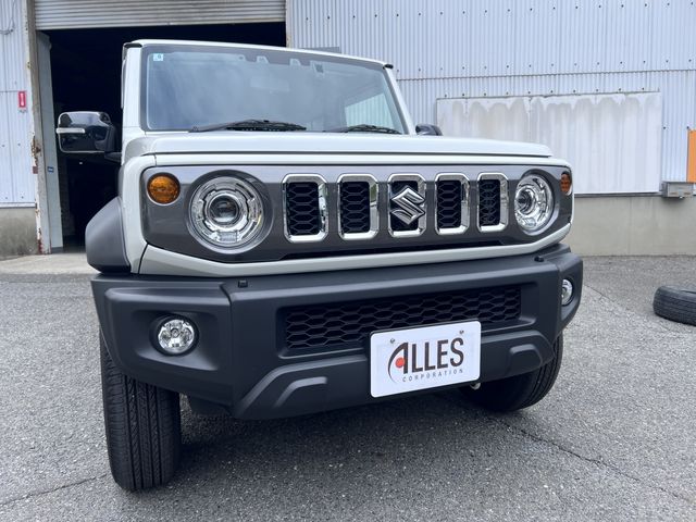 SUZUKI / JIMNY NOMADE