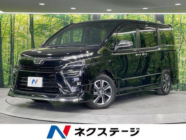 TOYOTA / VOXY