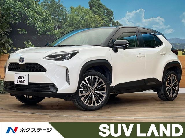 TOYOTA / YARIS CROSS HYBRID