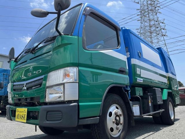 Japanese used car Ref# 1623888 MITSUBISHI / CANTER