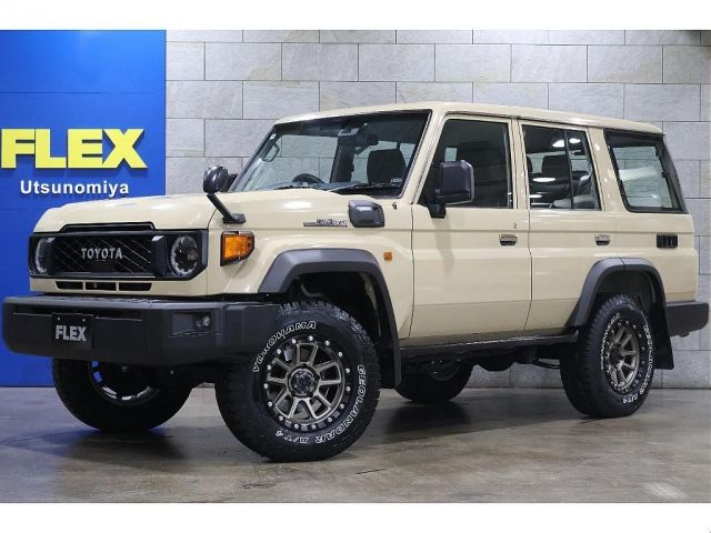 TOYOTA / LANDCRUISER 70
