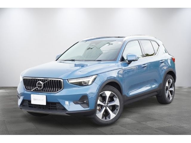 VOLVO / VOLVO XC40