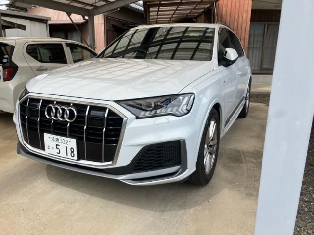 AUDI / AUDI  Q7