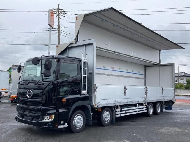 Japanese used car Ref# 1624095 HINO / PROFIA