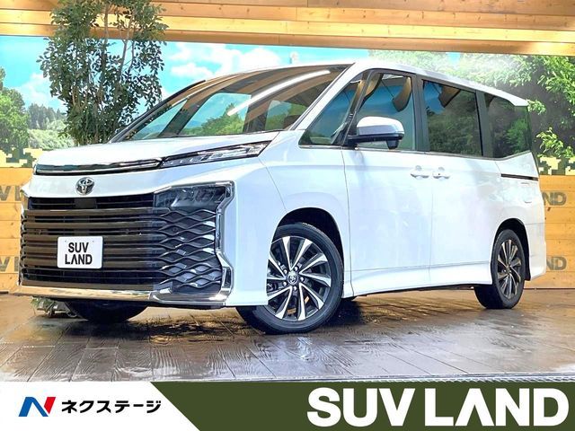 TOYOTA / VOXY
