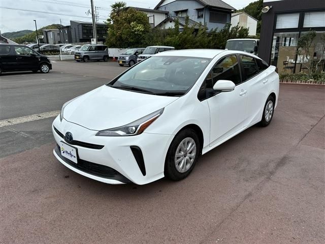 TOYOTA / PRIUS 4WD