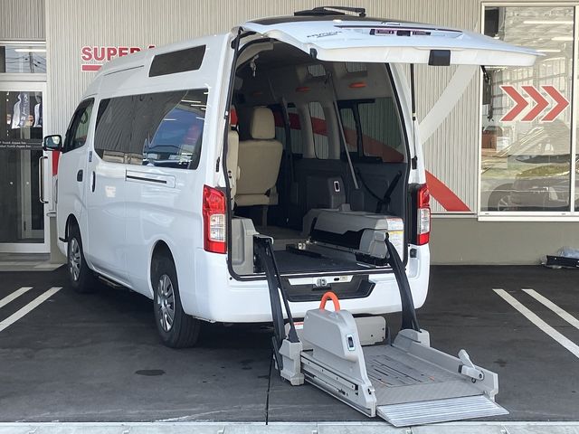 NISSAN / NV350 CARAVAN 4WD